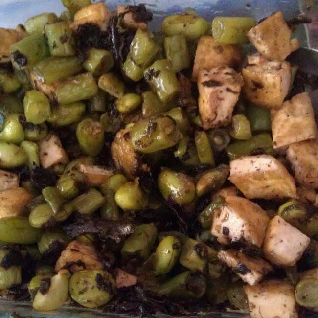 榄菜肉末四季豆