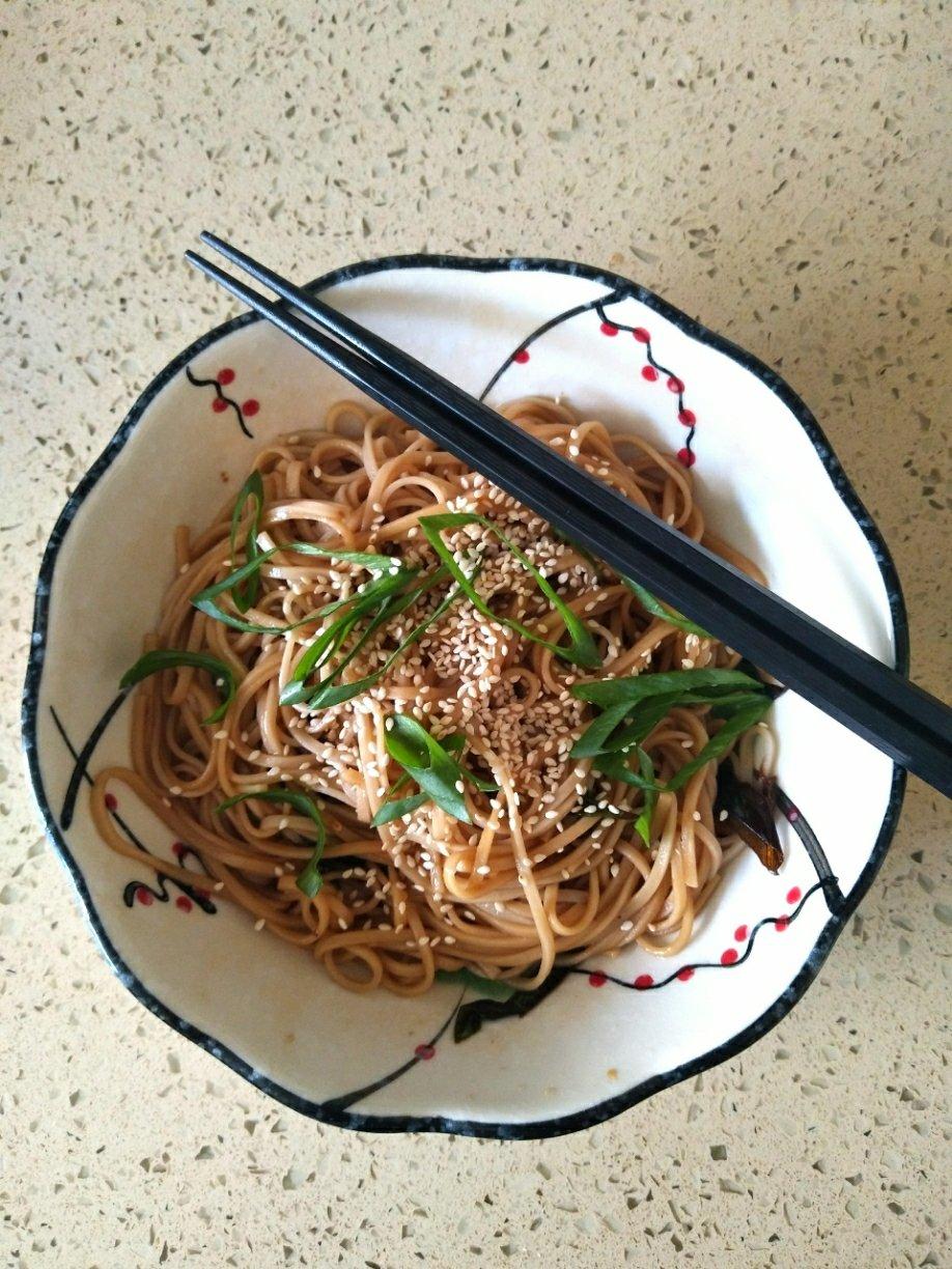 小快手葱油拌面