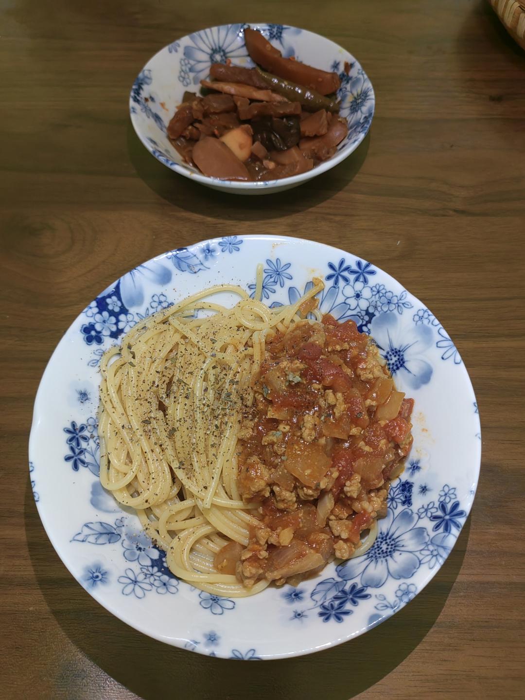 番茄肉酱意面