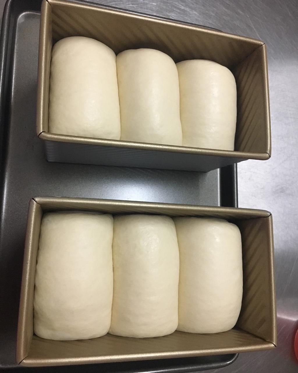 早餐白吐司          （庞多米 Pain de mie）