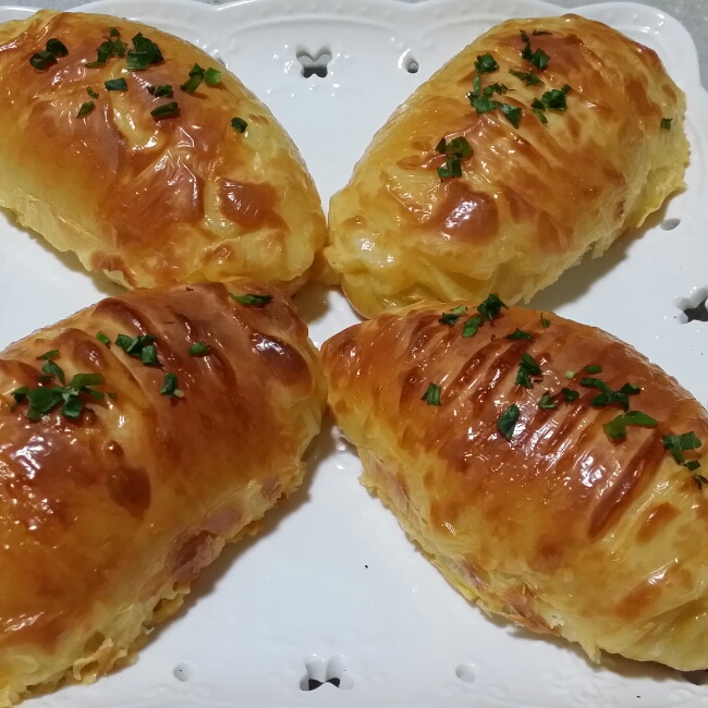 肉松芝士面包
