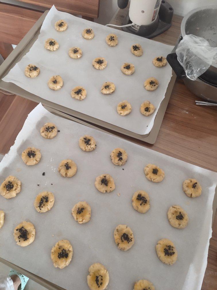 这才是正宗的核桃酥做法