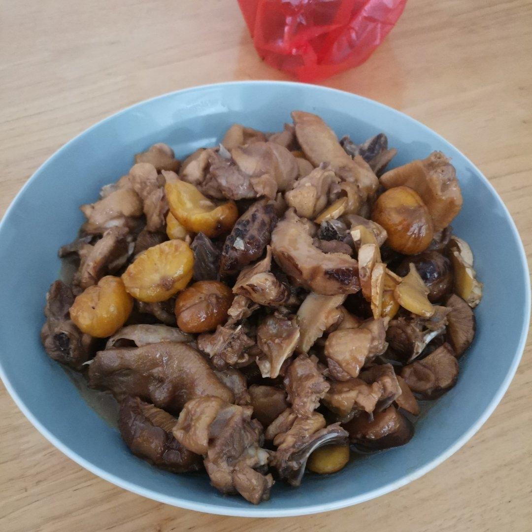 【栗子烧鸡】鸡肉都给你吃，栗子归我~