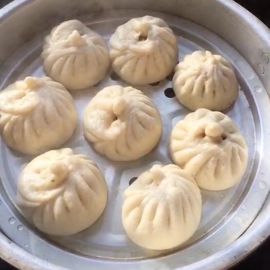 鲜肉包子