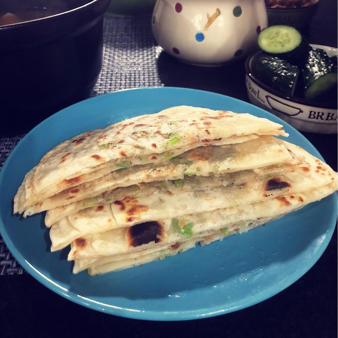 葱油饼（饺子皮版）