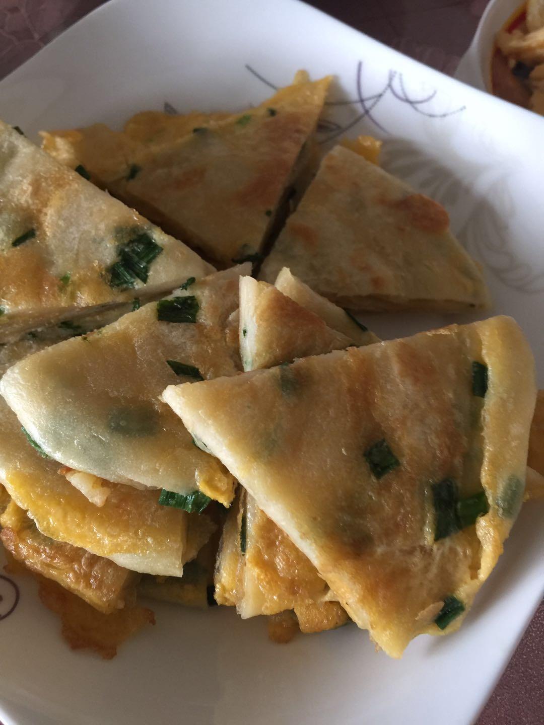 鸡蛋葱油饼                  （更新饼坯保存方法）