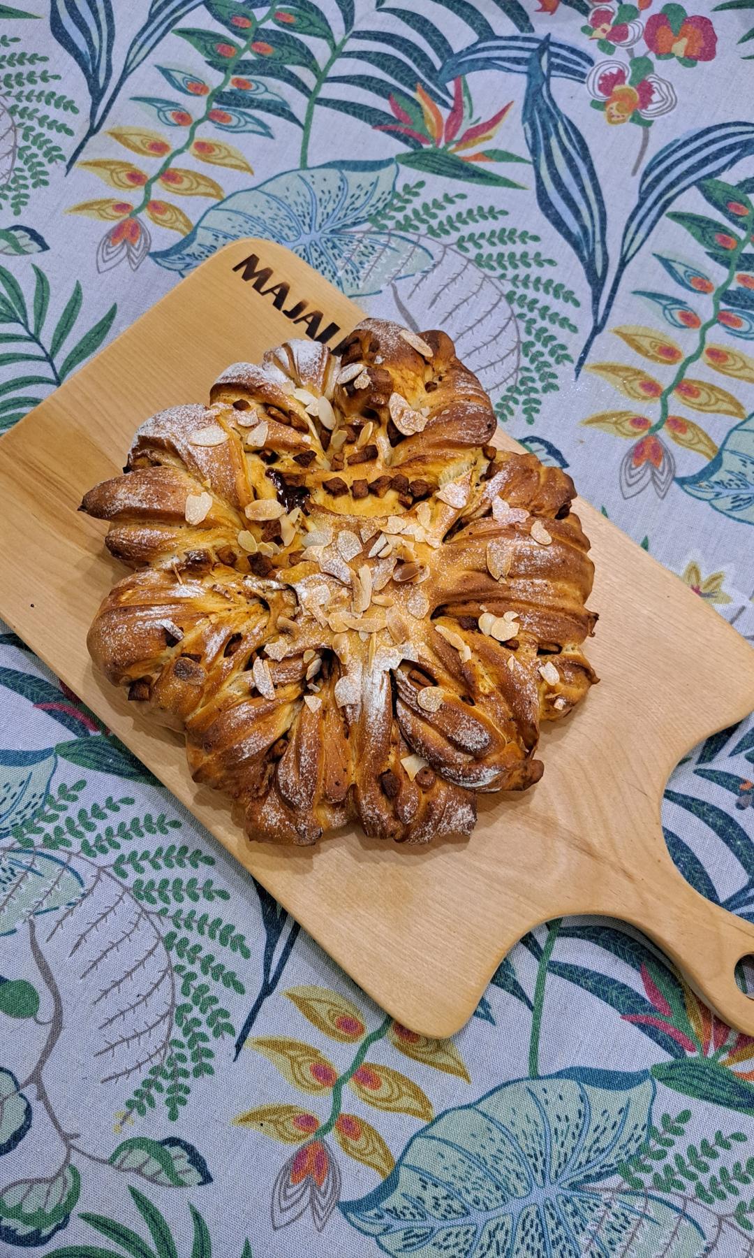 一次发酵就非常好吃的肉桂红糖苹果馅雪花面包