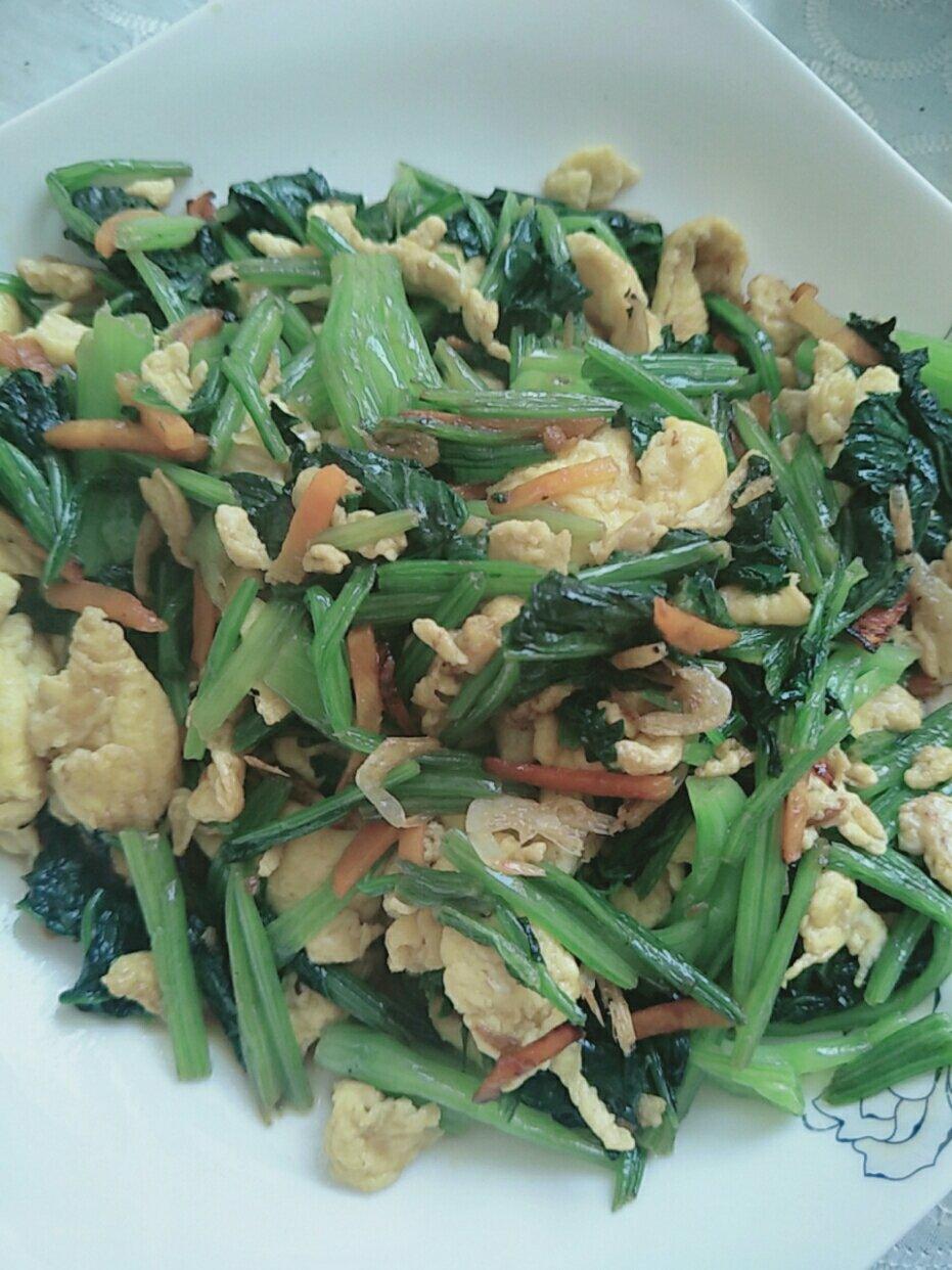 虾皮菠菜炒鸡蛋