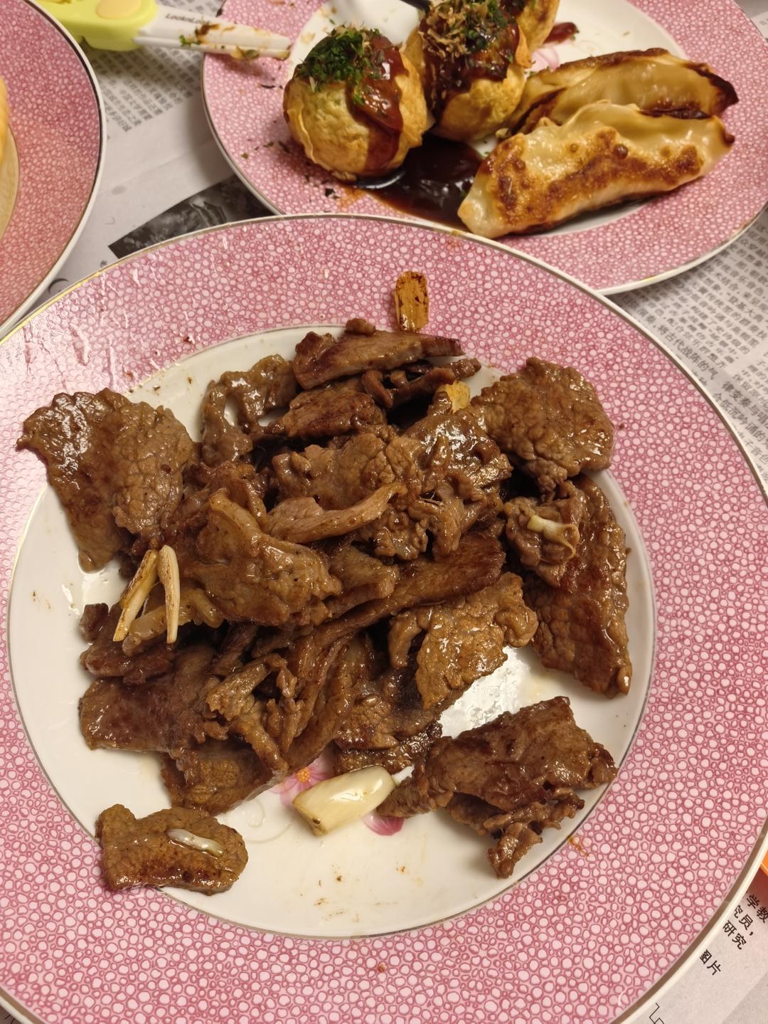 香煎牛肉（黄油版）～自制儿童牛排～配料安全，吃的放心