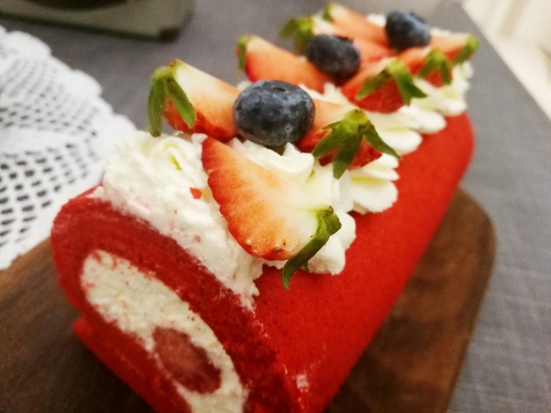 红丝绒瑞士蛋糕卷