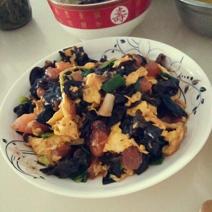 黑木耳番茄炒鸡蛋