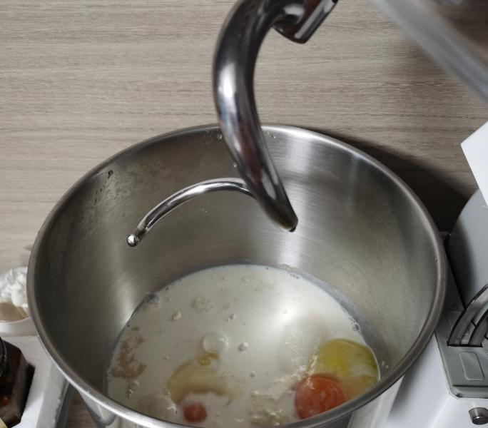 纯奶手撕吐司的做法 步骤1