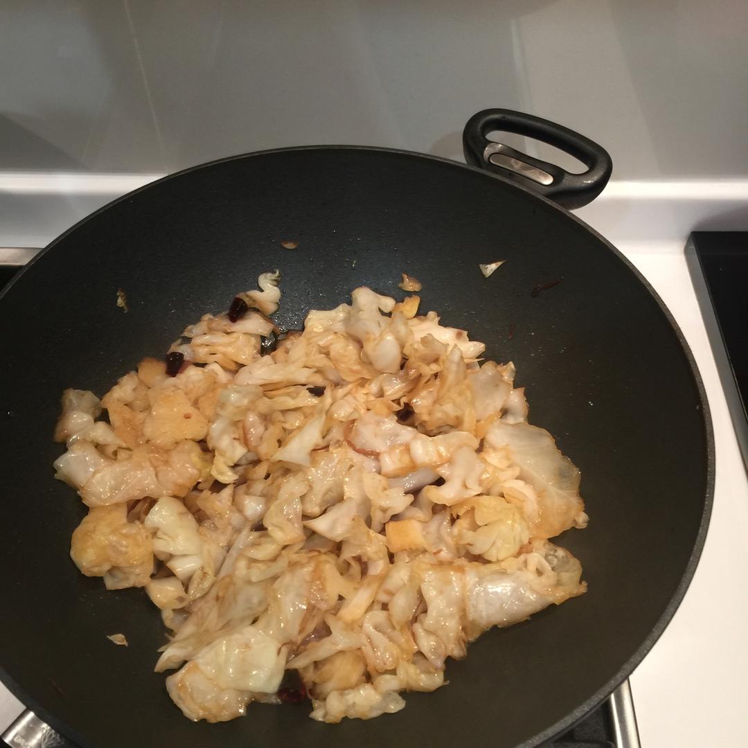 手撕包菜的入味烧法