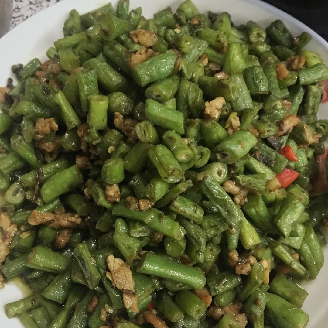 肉沫豆角下饭菜