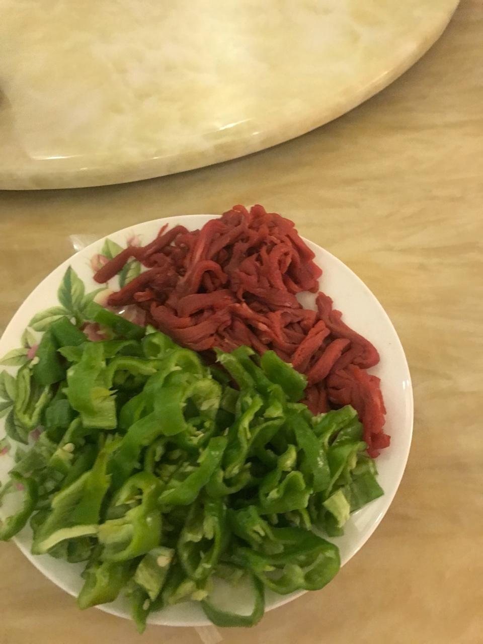孜然牛肉炒青椒