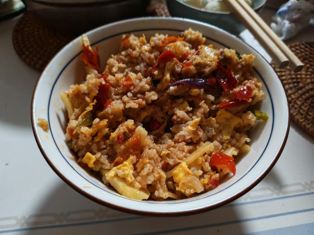 糟辣椒蛋炒饭