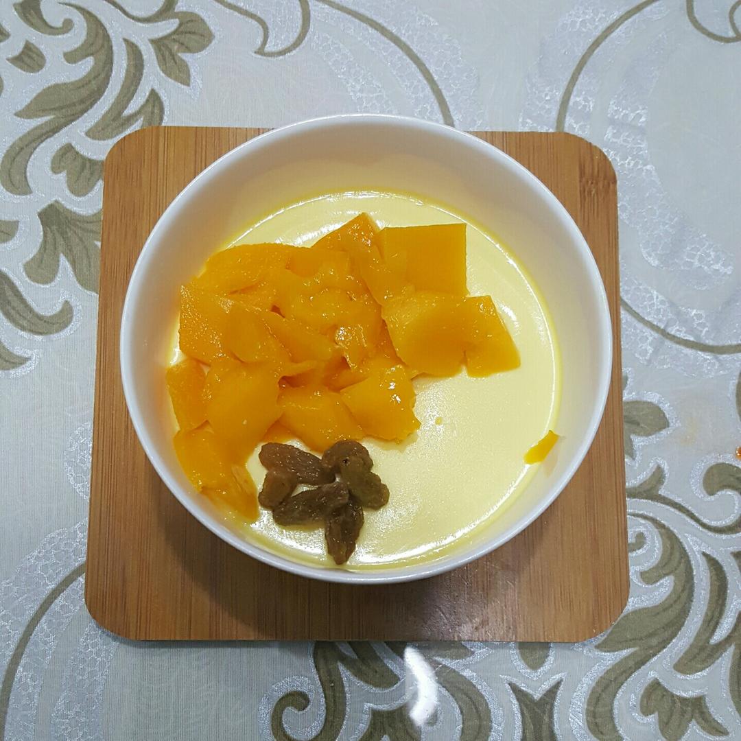 牛奶炖蛋