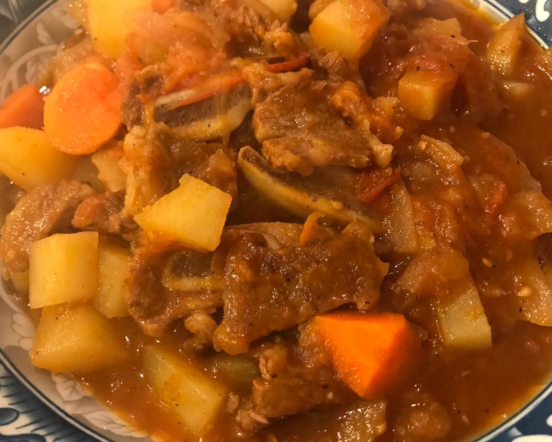 土豆炖牛肉