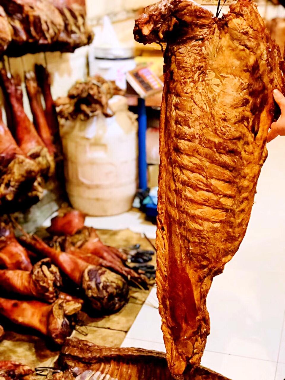 丽江腊排骨火锅