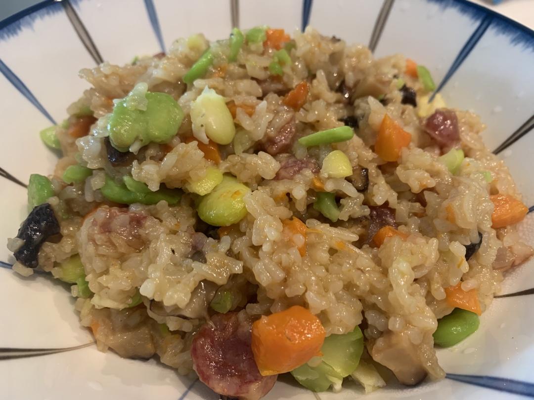 今日立夏--无法将息的香肠蚕豆糯米饭