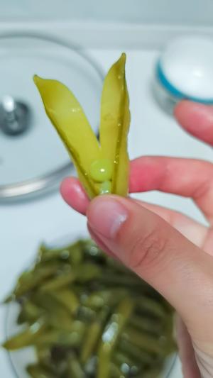 五香水煮豌豆荚的做法 步骤6