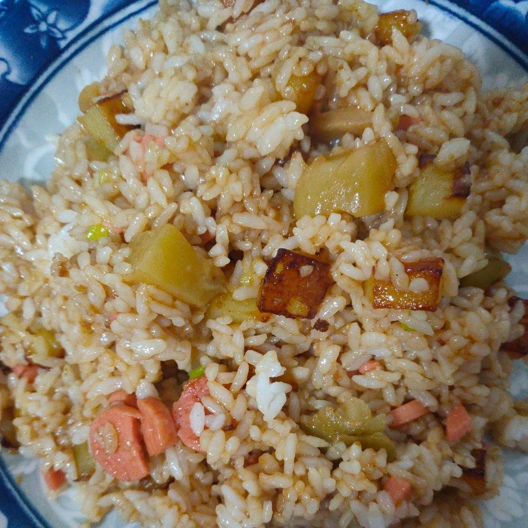 火腿土豆烩饭