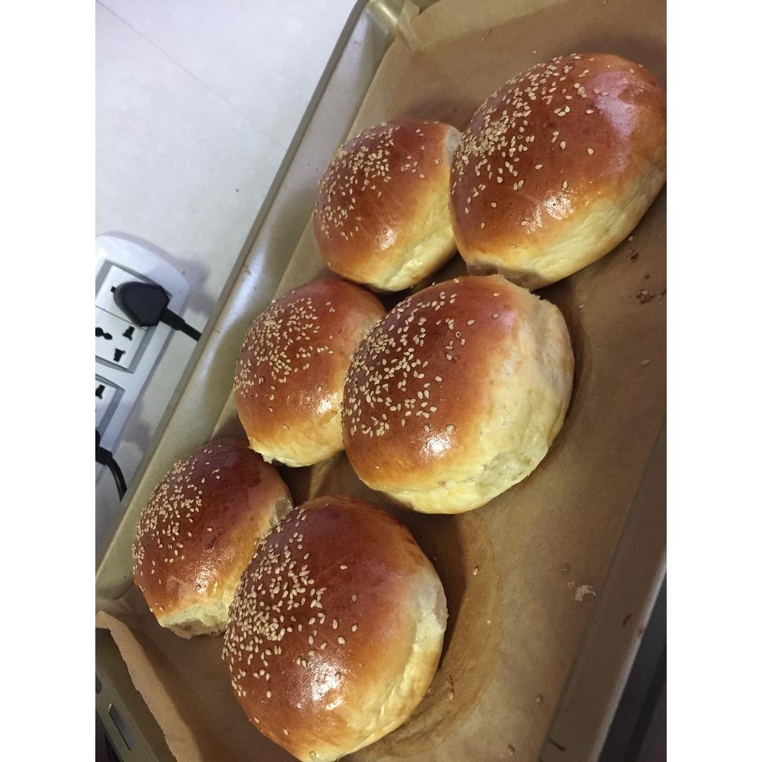 基础面包制作 Basic Bread (Loaf&Roll)