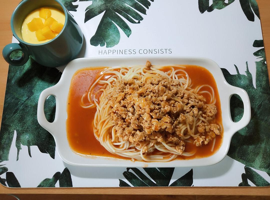 （完胜必胜客的）番茄肉酱意大利面～