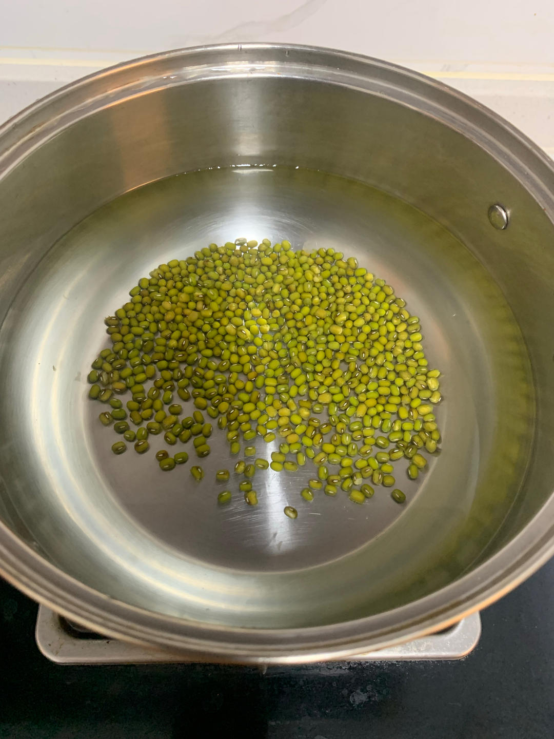 冰镇解暑绿豆汤