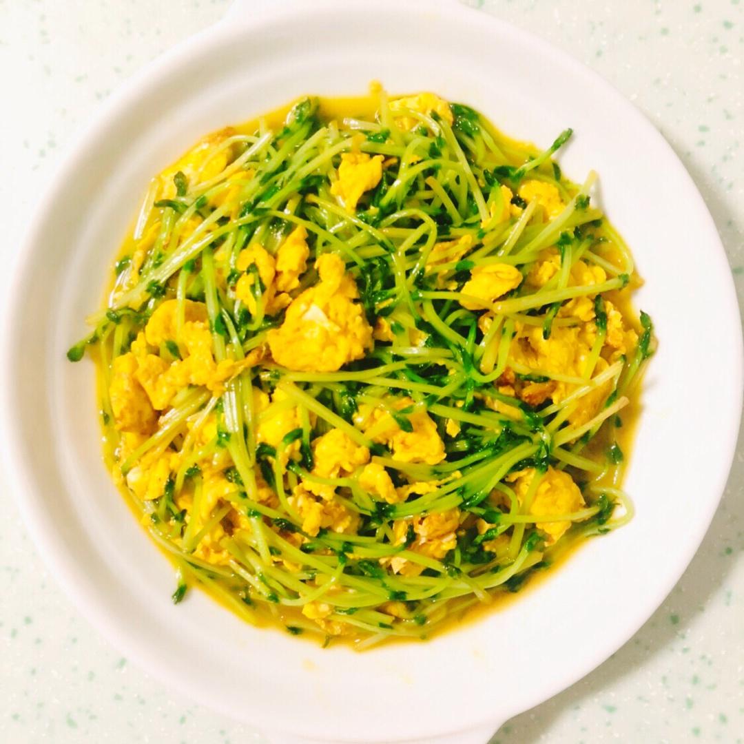 豌豆苗炒鸡蛋