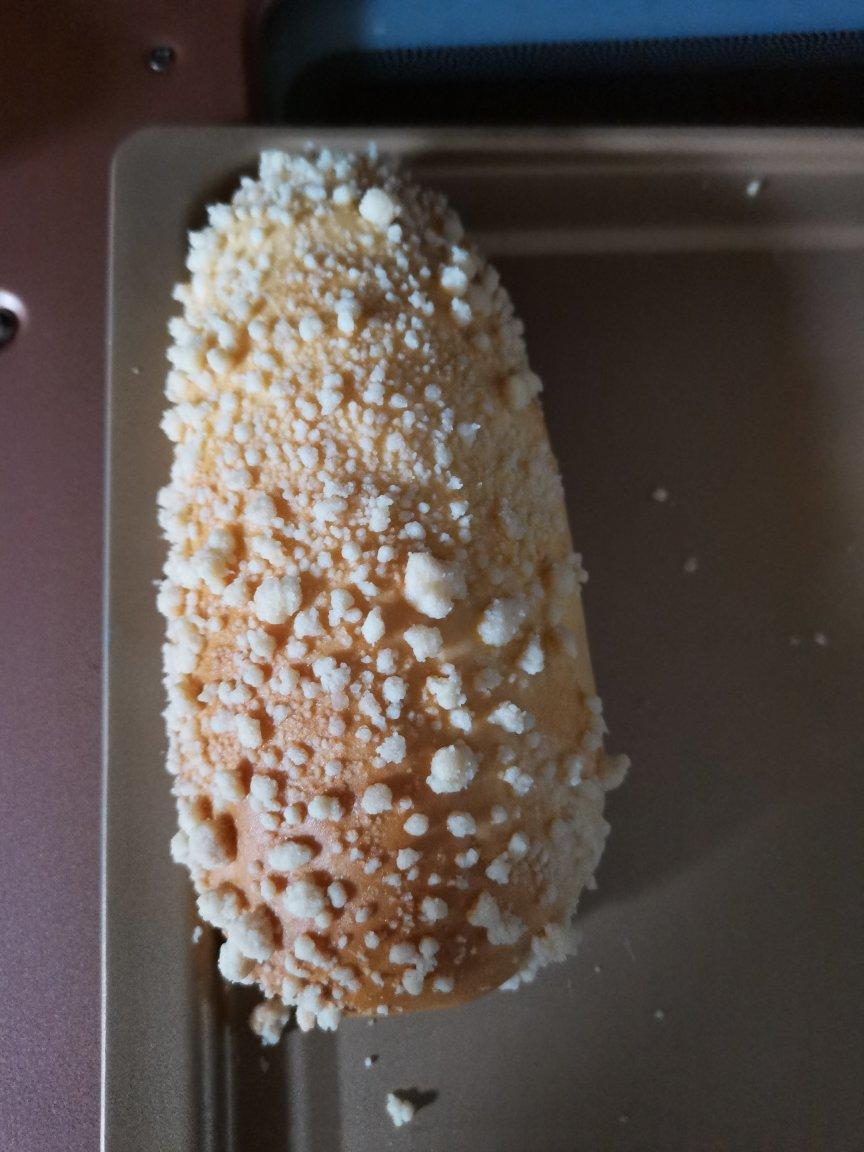 芋泥咸蛋黄软欧包