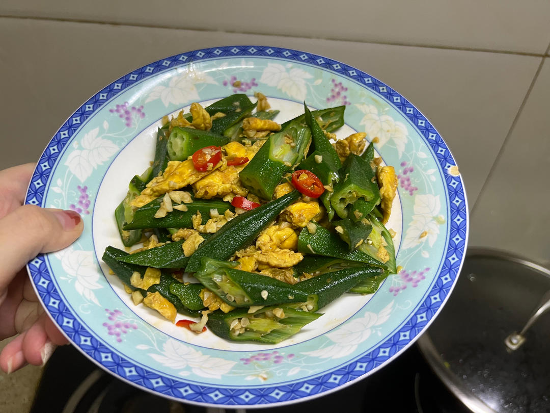 低脂低卡，好吃不胖的秋葵炒鸡蛋，巨好吃