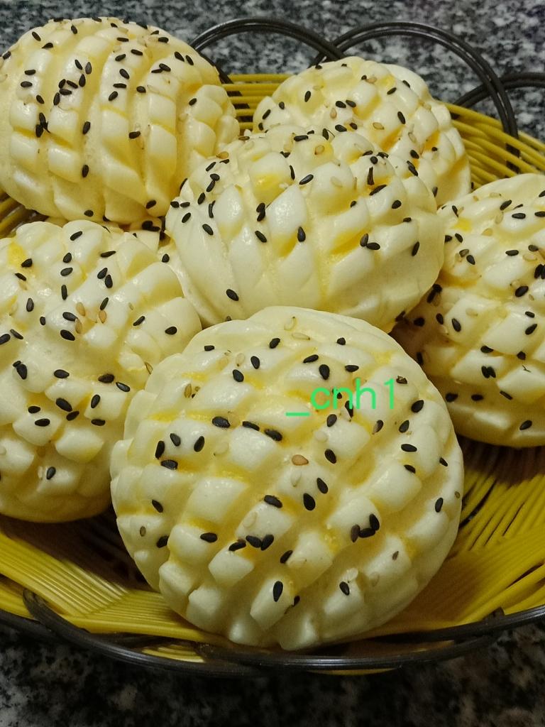 如面包般的菠萝🍍馒头 *花儿馒头123的做法