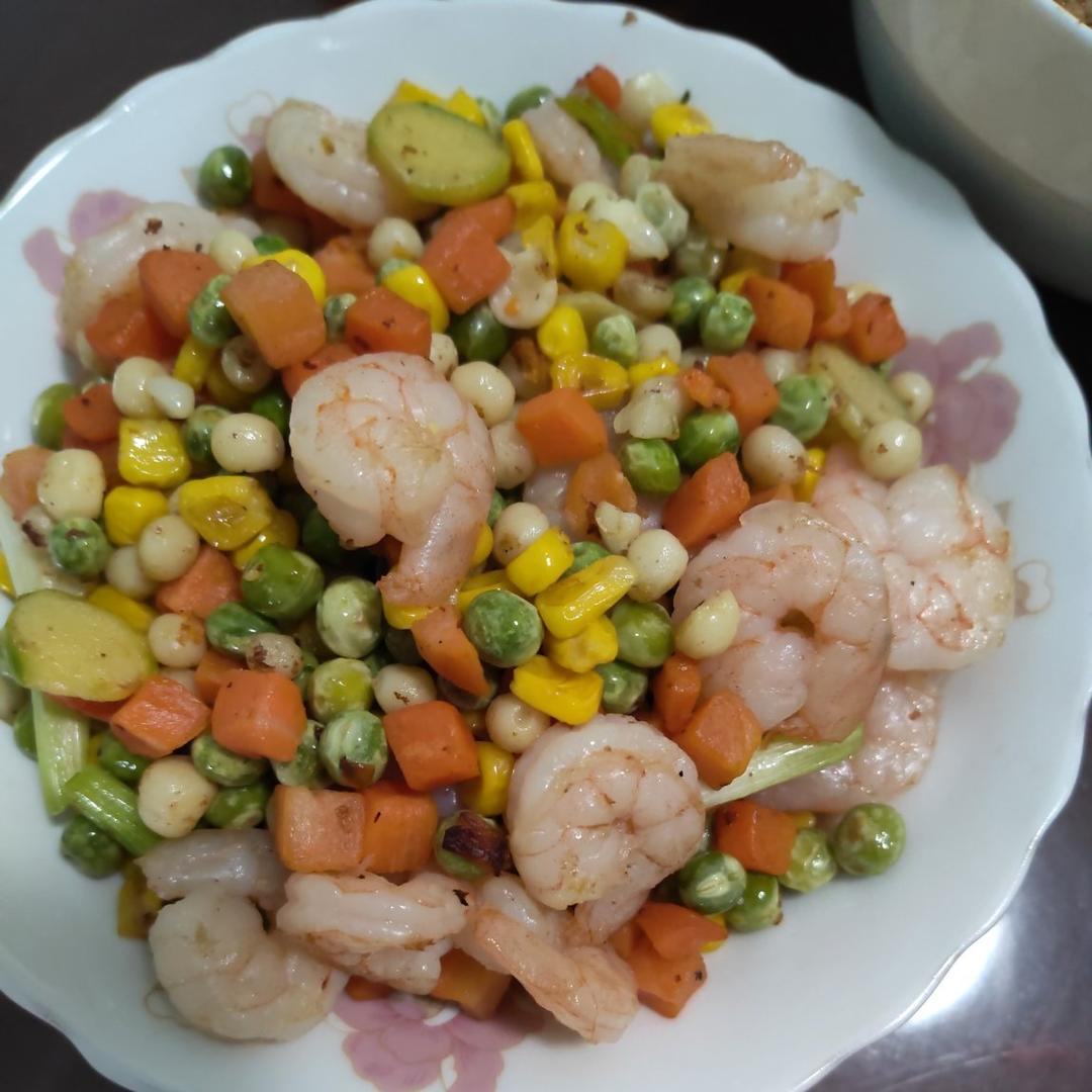 鸡头米芦笋溜虾仁【江南时令美食】