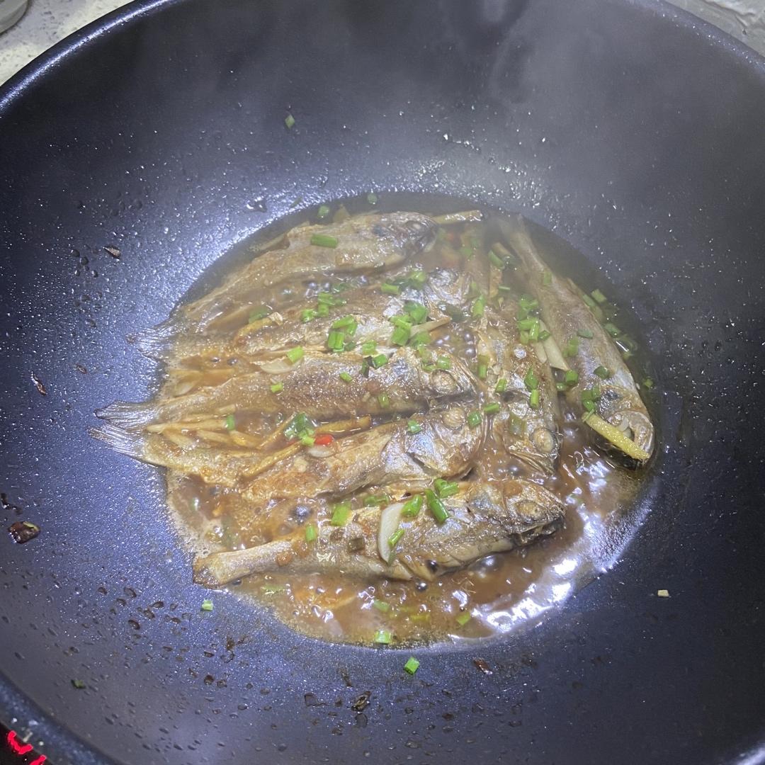 红烧小黄鱼