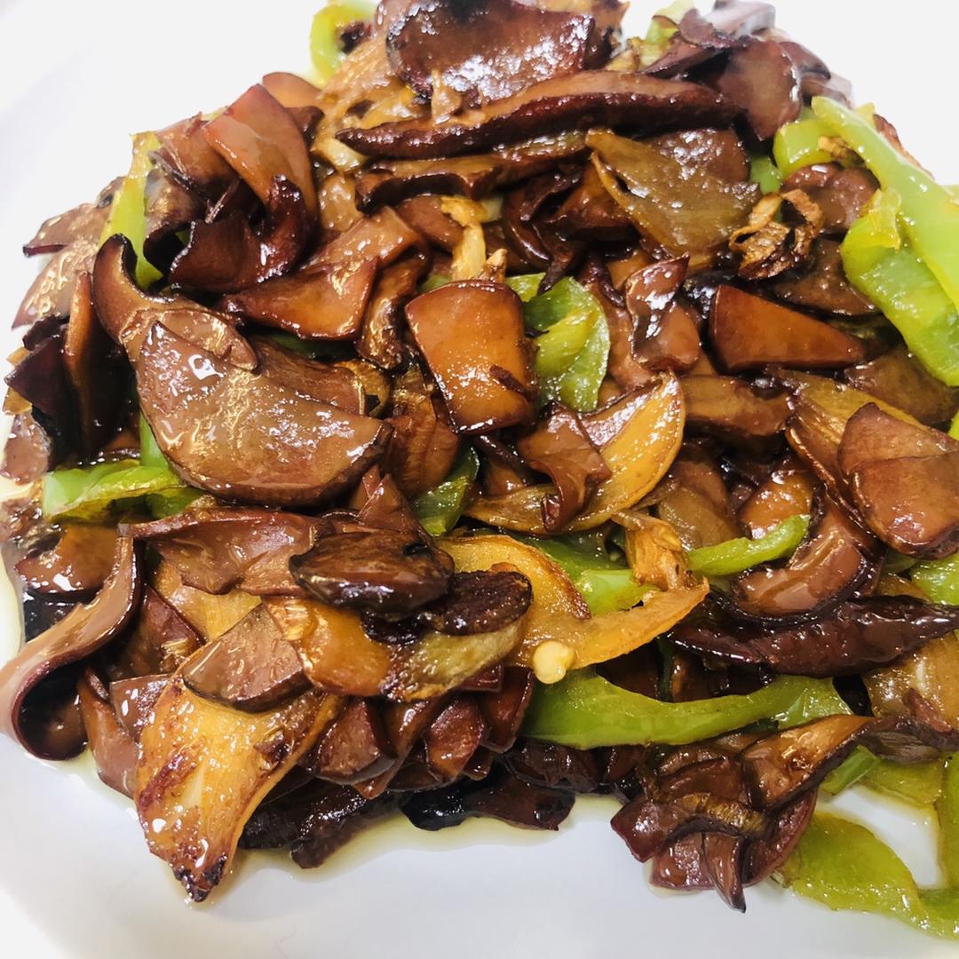 爆炒牛肝菌
