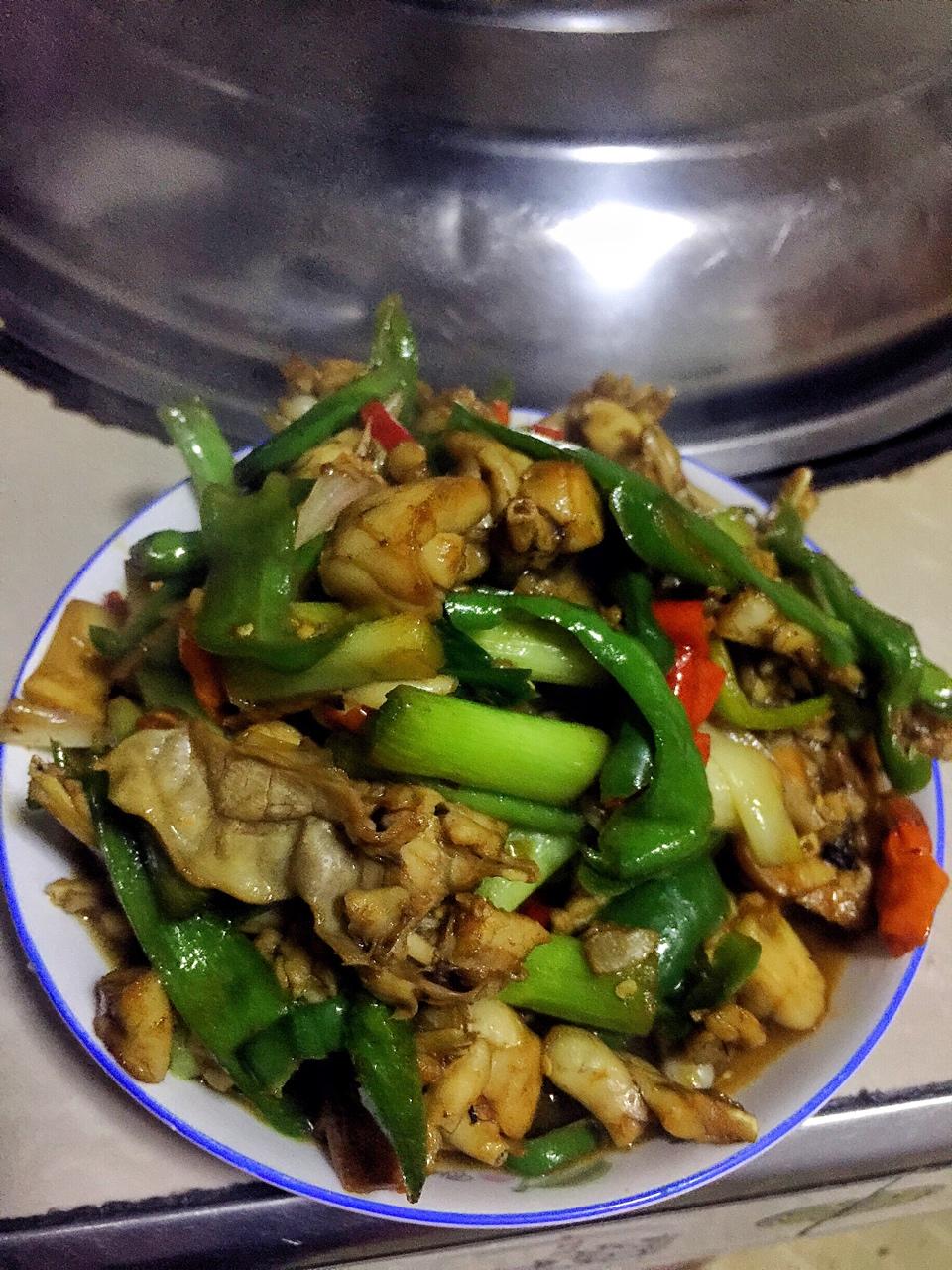 爆炒牛蛙的做法