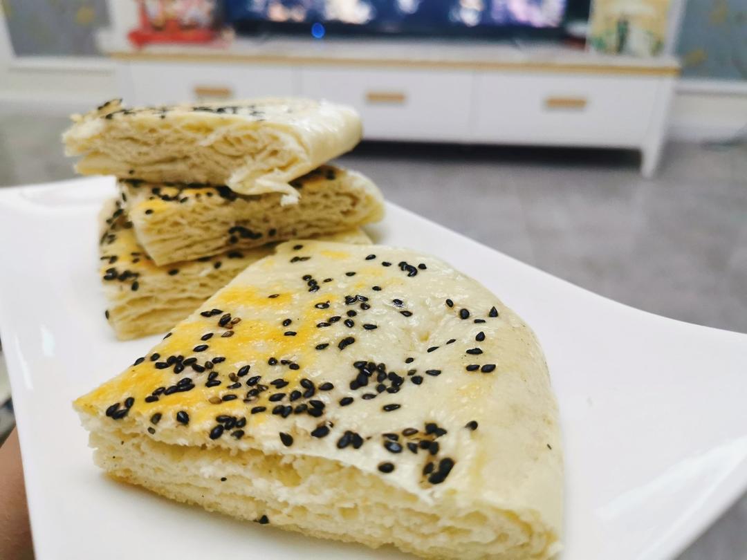 比蛋糕还好吃的发面千层饼，做法简单