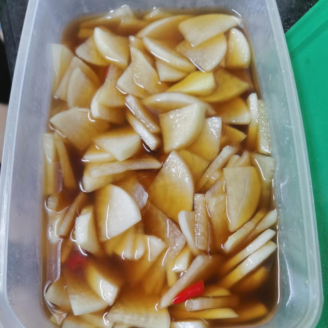 爽脆酱萝卜
