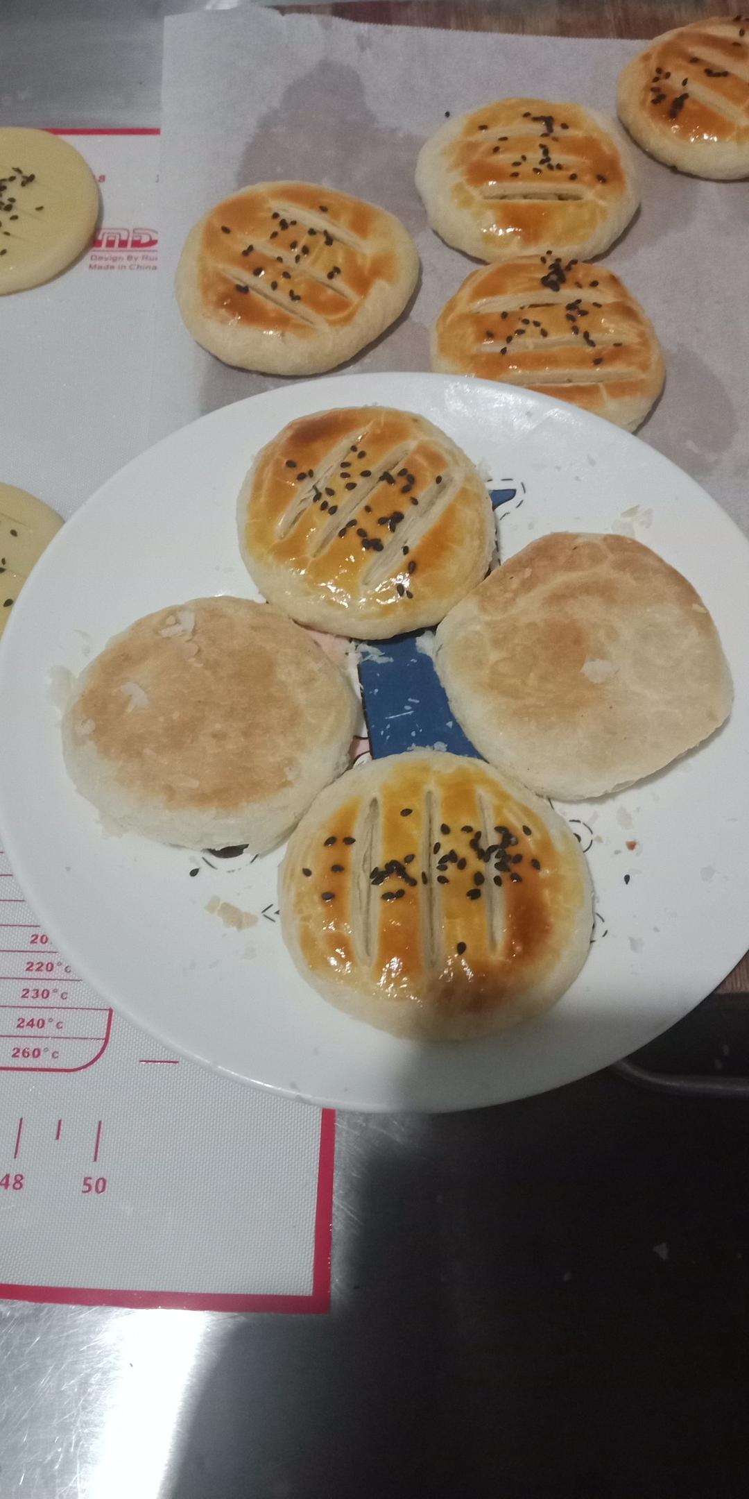 酥皮绿豆饼   酥得掉渣渣