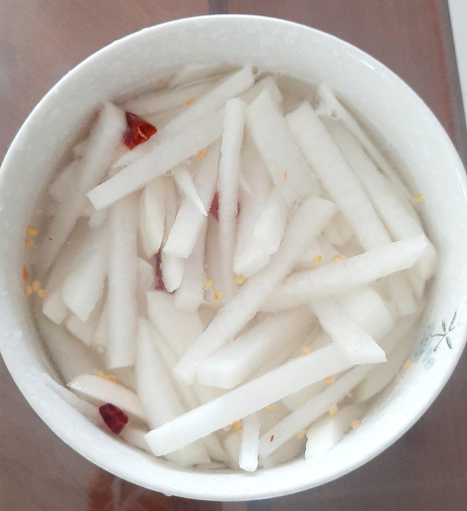 网红酸萝卜