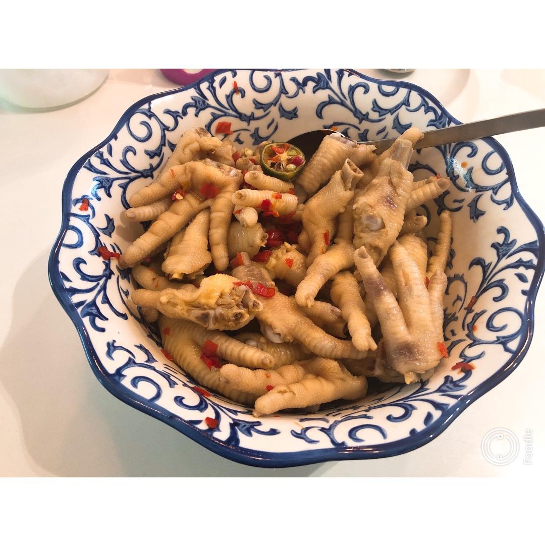 绝对不会后悔的酸辣鸡爪