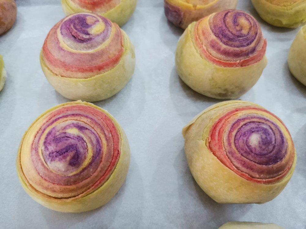 彩虹酥（莲蓉/豆沙蛋黄酥）