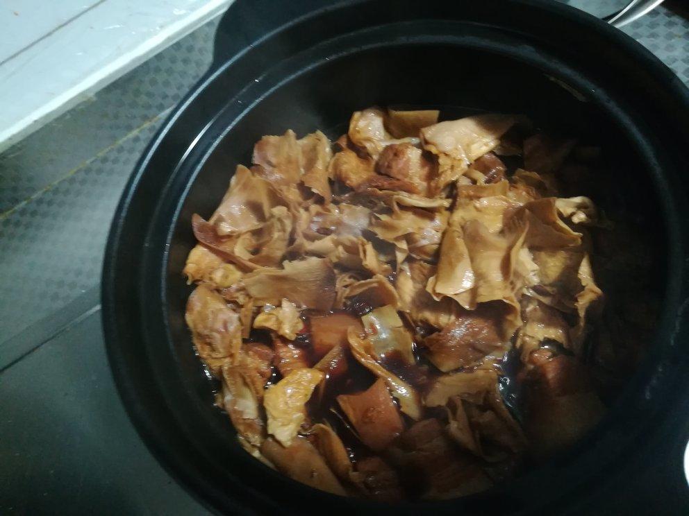 水笋烧肉