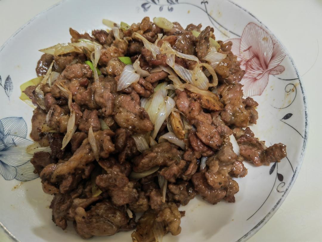 【嗷呜】老北京葱爆羊肉