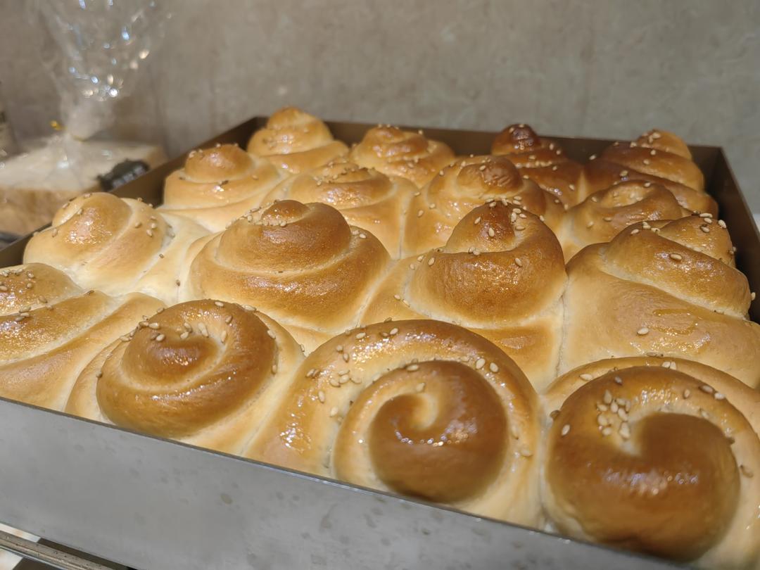 🍯蜂蜜脆底小面包🍞路边烘焙小铺的味道🏘