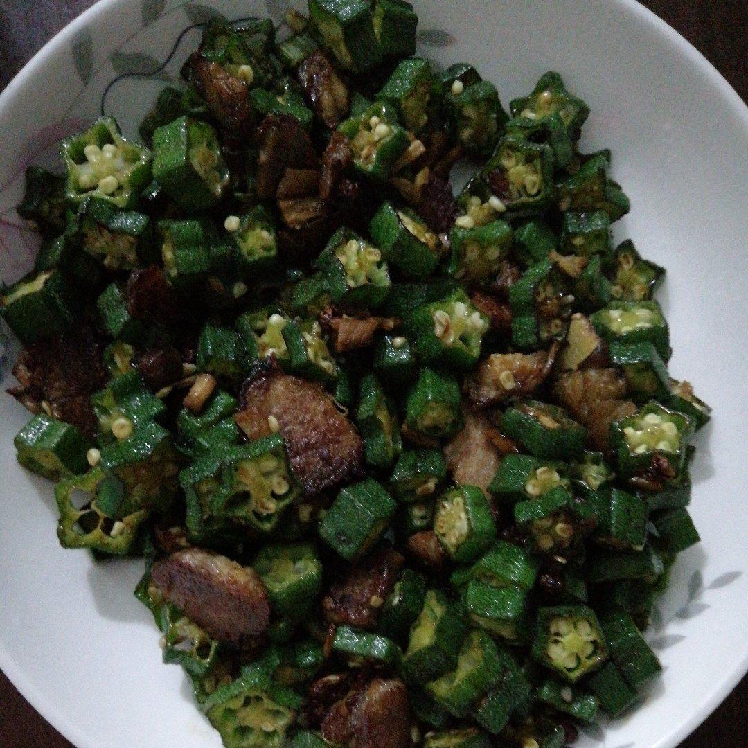 秋葵炒肉(超下饭！)