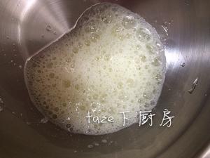 戚风蛋糕的做法 步骤2