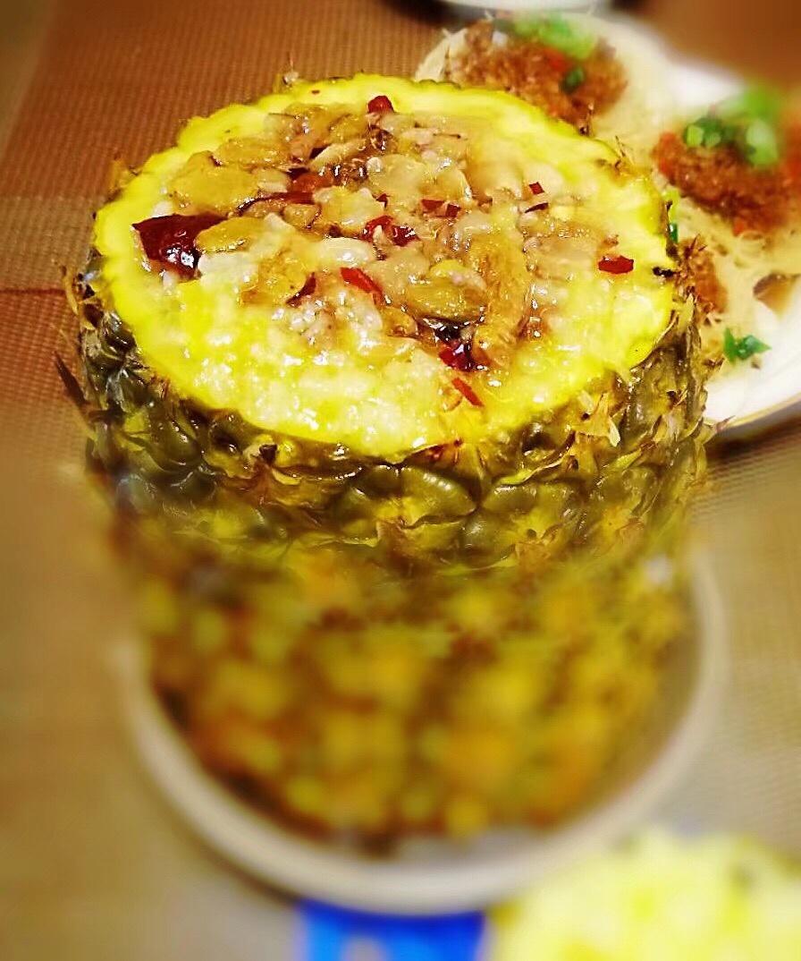 菠萝糯米饭