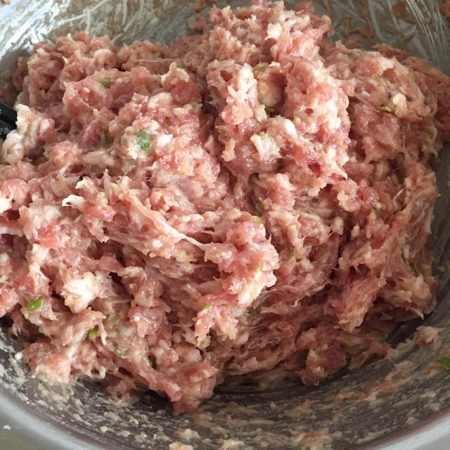 白菜猪肉水饺初试牛刀版的做法 步骤8